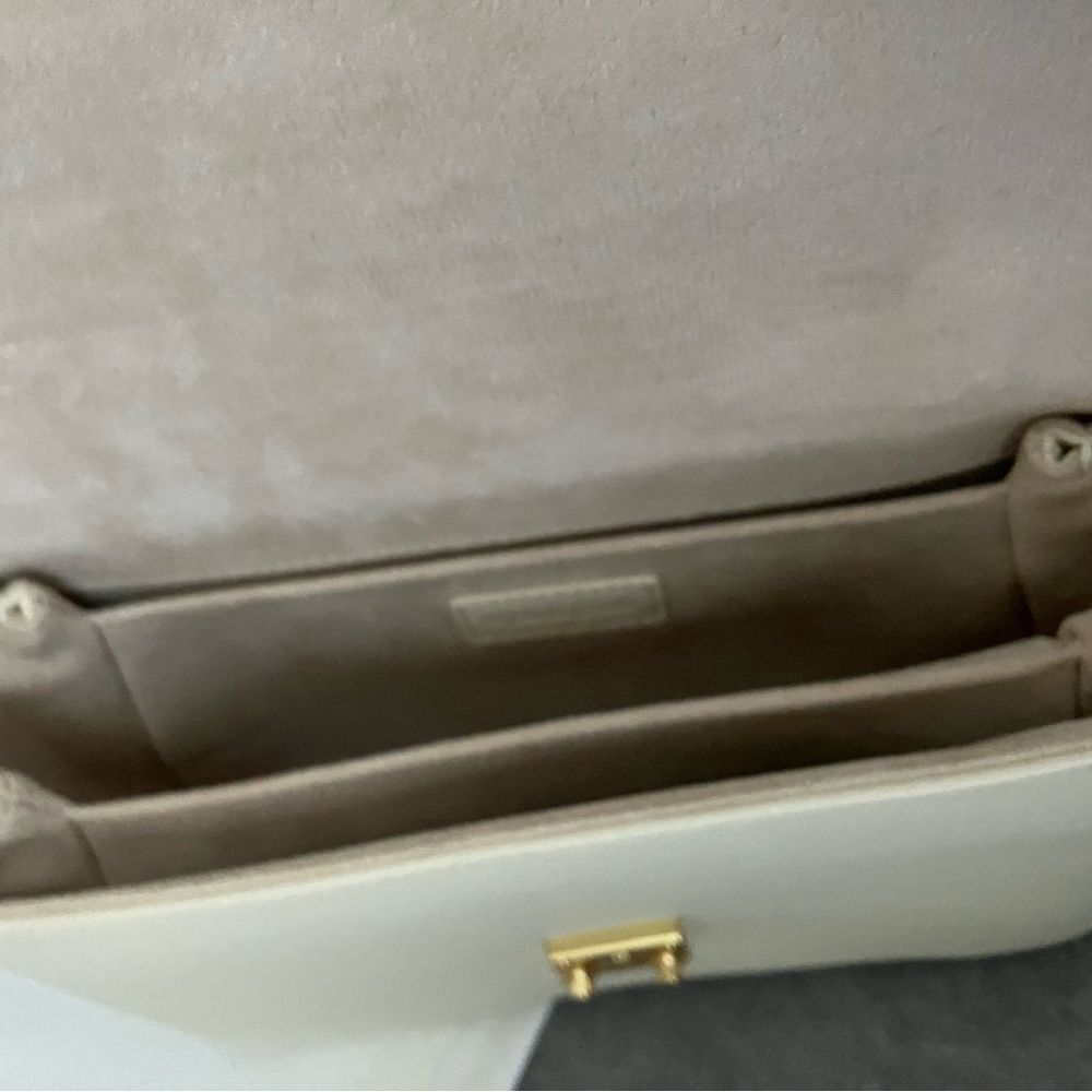 NWT DUYP Paris 15 Satchel Bag in Buttercream - Picture 8 of 9